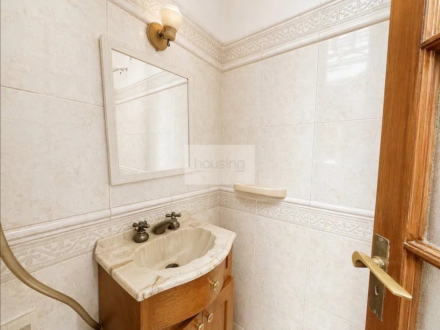 Toilettes PB